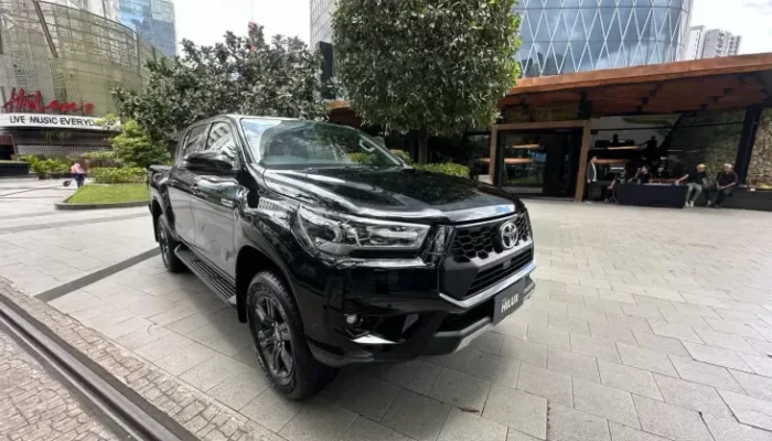 Berapa Harga Toyota Hilux 4×4? Berikut Spesifikasi dan juga Kelebihannya