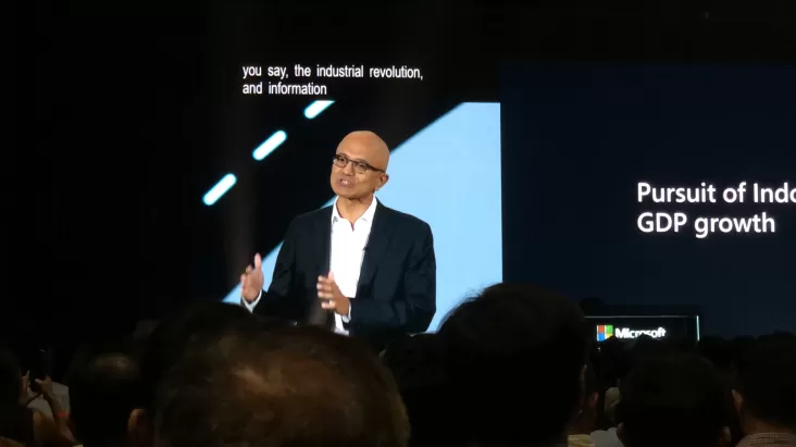 direktur utama Microsoft Satya Nadella Siap Pembangunan Usaha Rp27 Triliun, Bikin Kunjungan Tim Cook Seperti Basa-basi