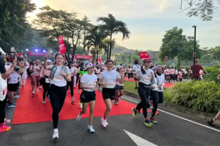 Intip Keseruan Acara Woman Half Marathon 2024 pada Taman Mini Indonesi Indah