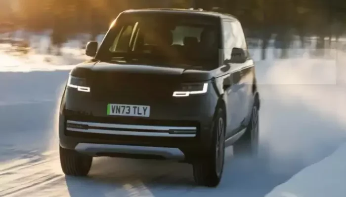 Land Rover Segera Luncurkan Mobil Listrik Bertenaga Buas