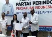 Maju Pilgub 2024, Dominggus Mandacan Ingin Majukan Papua Barat Bersama Partai Perindo