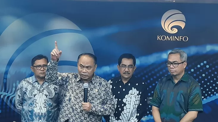 Microsoft Penanaman Modal Rp27,6 Billion ke Indonesia, Menkominfo Budi Arie Bilang Gini