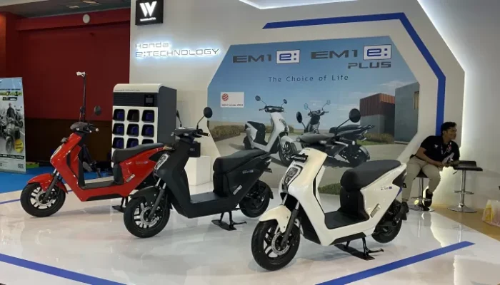 Nggak Yakin Kemampuan Motor Listrik Honda EM1 e: Harga Rp40 Jutaan? Bisa Test Ride dalam PEVS 2024