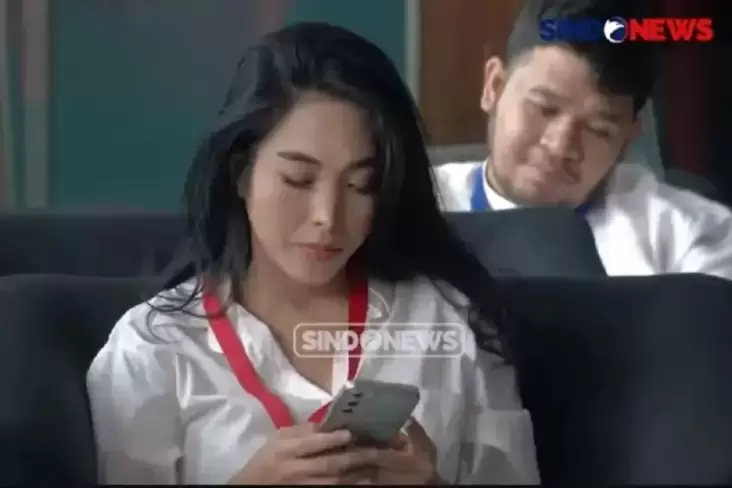 SYL Pernah Kirim Bunga juga Kue Ulang Tahun ke Penyanyi Nayunda Pakai Uang Kementan