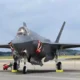 2 Jet Tempur Siluman F-35 Negeri Matahari Terbit Mendarat Darurat ke Bandara Komersial, Militer Bungkam