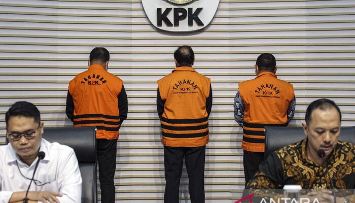 Hukum kemarin, KPK tahan eks Sestama Basarnas hingga peretasan PDNS 2