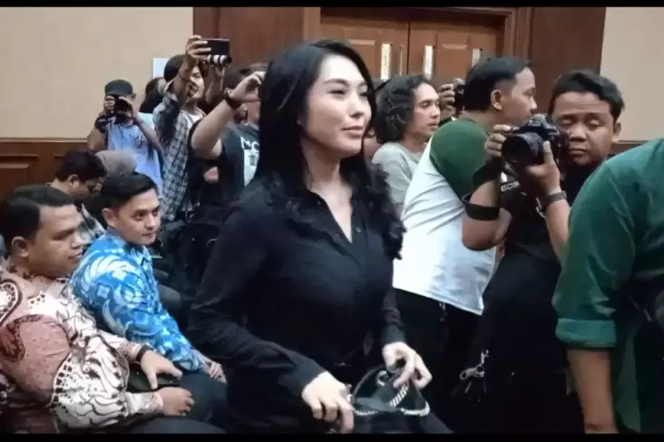 Biduan Dangdut Nayunda Ngaku Pernah Minta Dibayarkan Cicilan Apartemen ke SYL