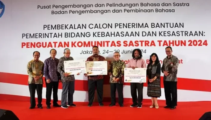 Kemendibudristek Lanjutkan Rencana Bantuan eksekutif Area Kebahasaan kemudian Kesastraan bagi Komunitas