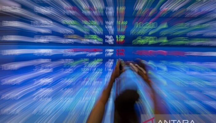 IHSG Rabu dibuka menguat 13,39 poin