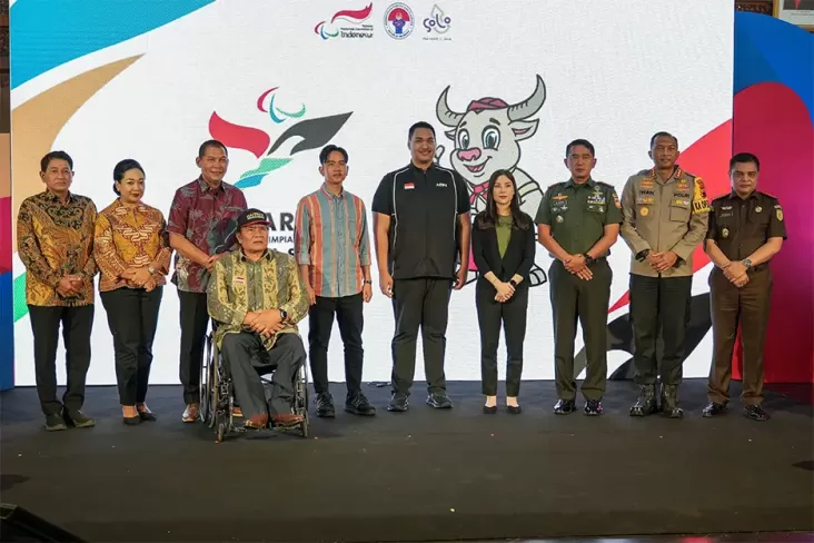 Angela Tanoesoedibjo berikutnya Menpora Dito Ariotedjo Luncurkan Logo serta juga Maskot Peparnas XVII 2024