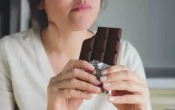 Apakah Makan Cokelat Pantangan buat Penderita Asam Urat?
