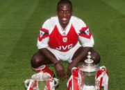 Mantan penyerang Arsenal Kevin Campbell meninggal dunia