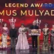 Maestro Keroncong Mus Mulyadi Dianugerahi Legend Award pada Ambyar Awards 2024